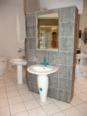 bathroom0006.gif